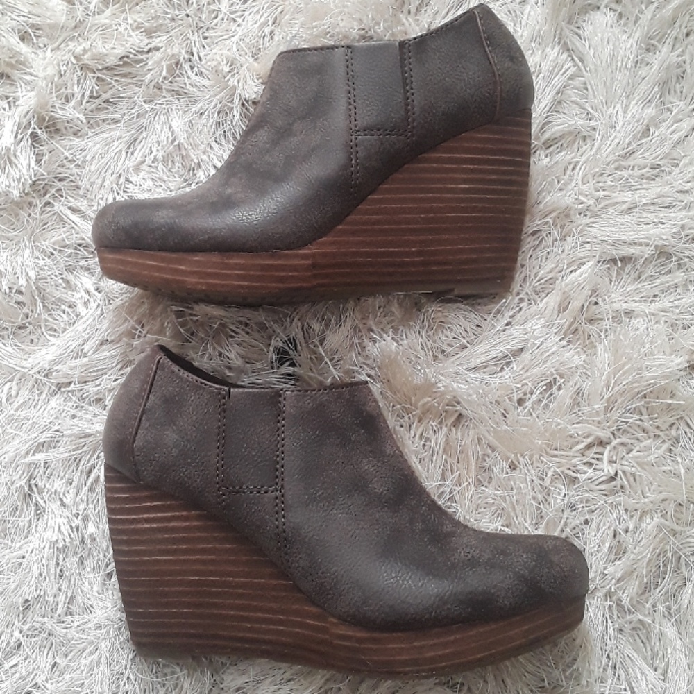 Dr. Scholls Ankle Boots Size 5.5